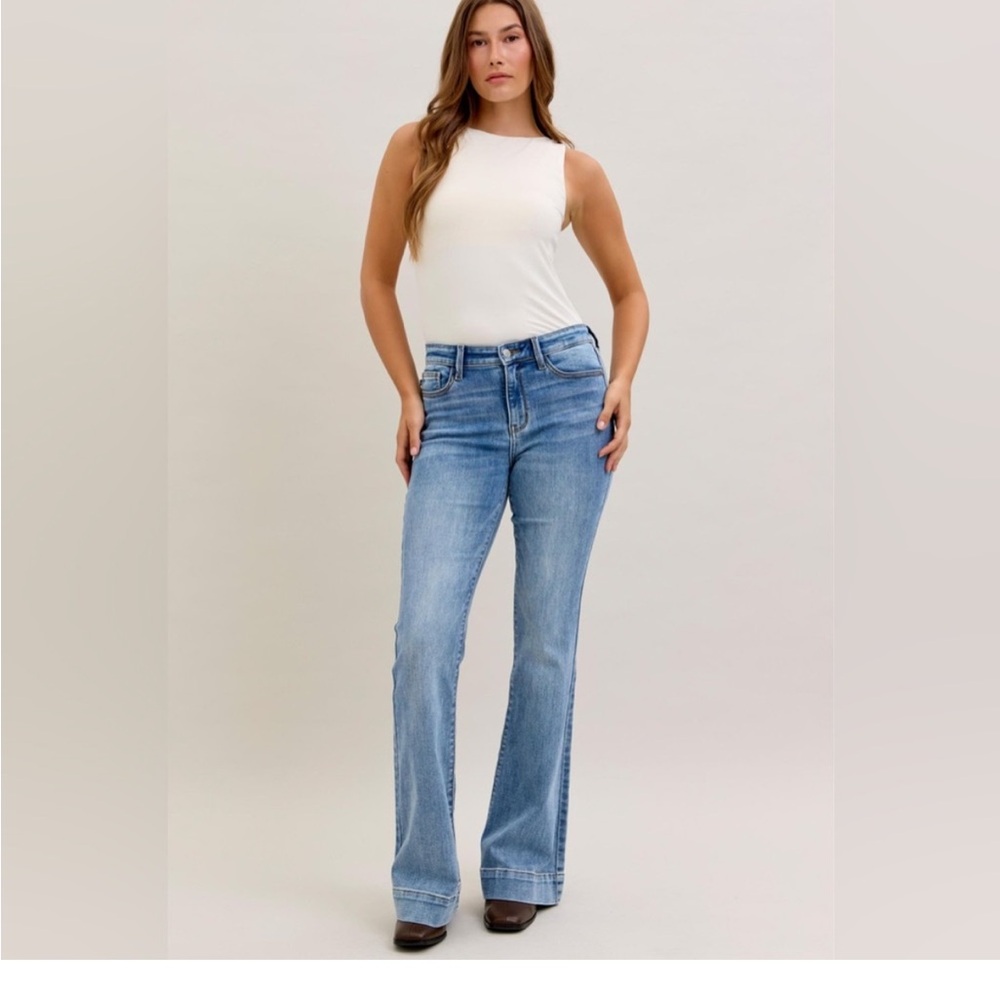 Judy Blue Light Blue Flare Jeans
